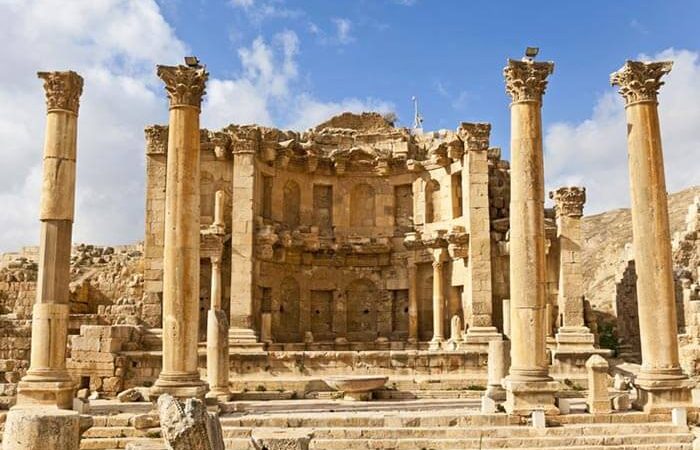 House-of-the-Virgin-Mary-Ephesus-Ancient-City-and-the-Temple-of-Artemis-Diana-turkey-travel-ephesus-tour-puravida-viajes-agency