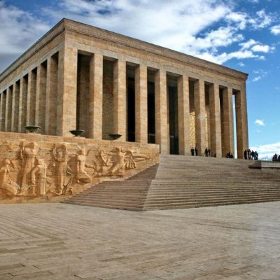 Mausoleo-de-Atatürk-private-tour-Mausoleum-of-Ataturk